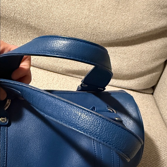 MCM Papillion Shoulder Bag - Picture 14 of 16